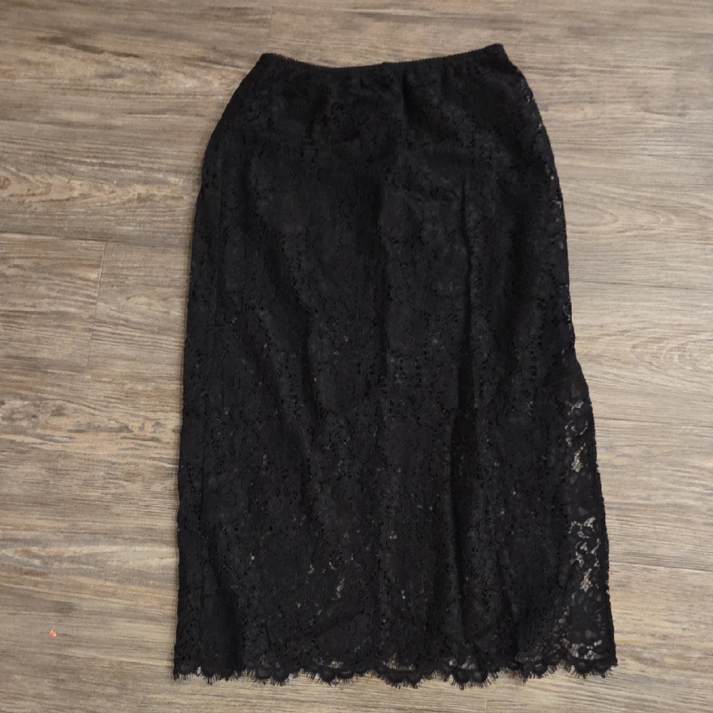 GAP Black Lace Pencil Skirt